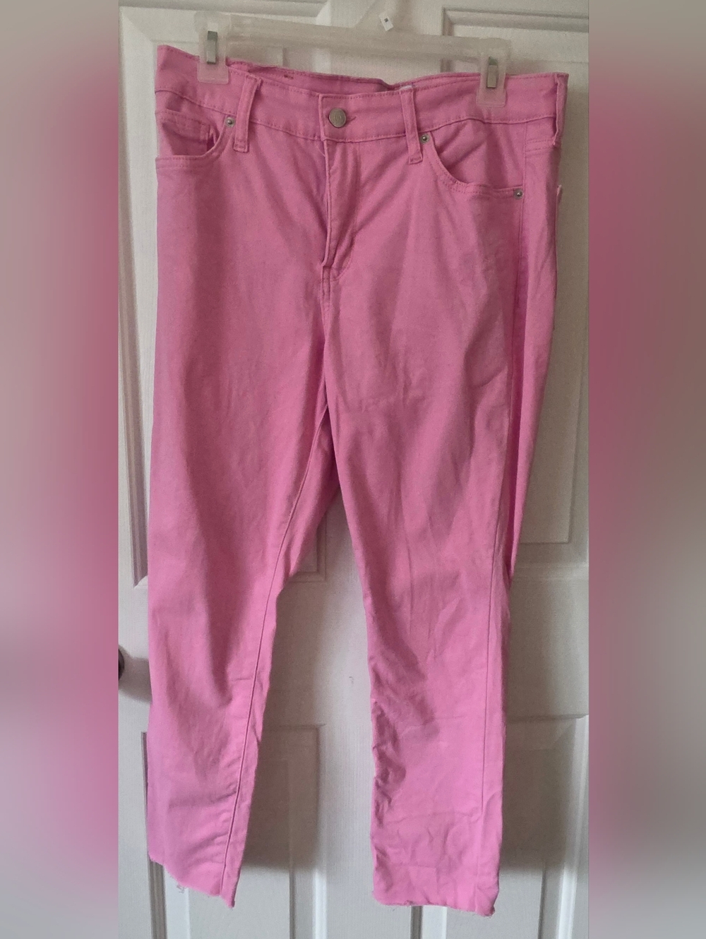 crown & ivy Pink High-Rise Skinny Crop Pants
